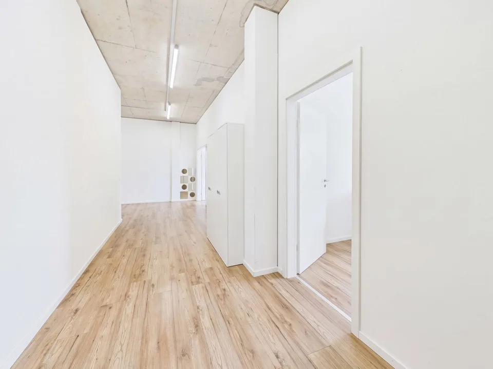 Moderne 5.5-Zimmer Büro-/Gewerbefläche in Baar mieten – Foto 6 von 13