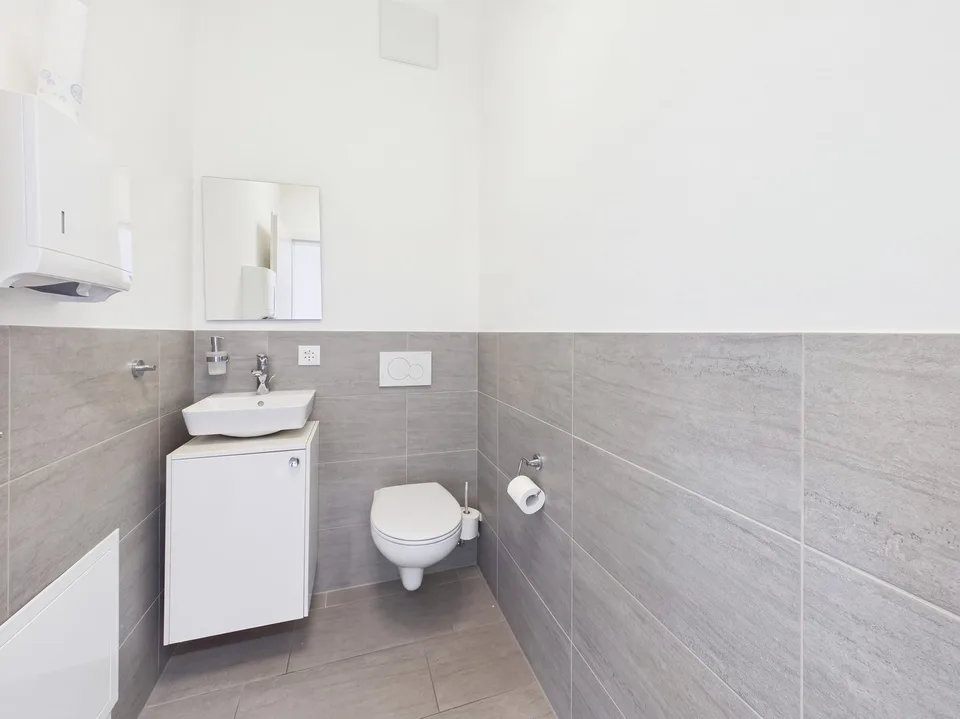Moderne 5.5-Zimmer Büro-/Gewerbefläche in Baar mieten – Foto 9 von 13