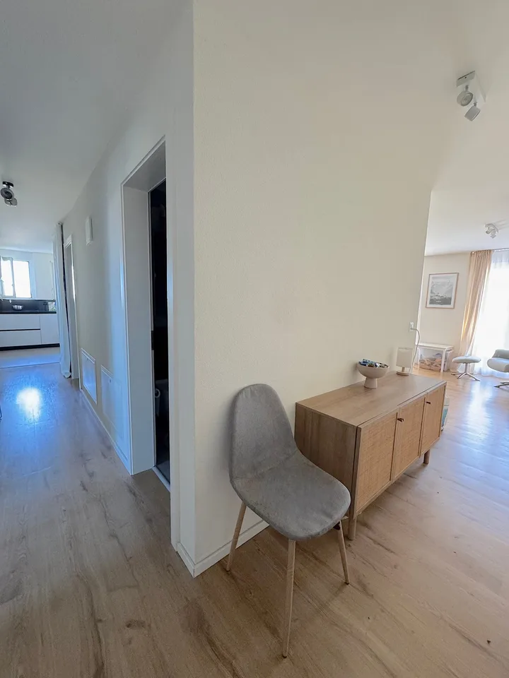 EIGENES GARTEN VON 576m2 / 4,5 Zimmer / Autobahn 5 Minuten entfernt – Foto 8 von 18