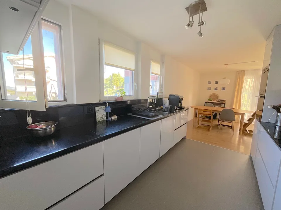 EIGENES GARTEN VON 576m2 / 4,5 Zimmer / Autobahn 5 Minuten entfernt – Foto 7 von 18