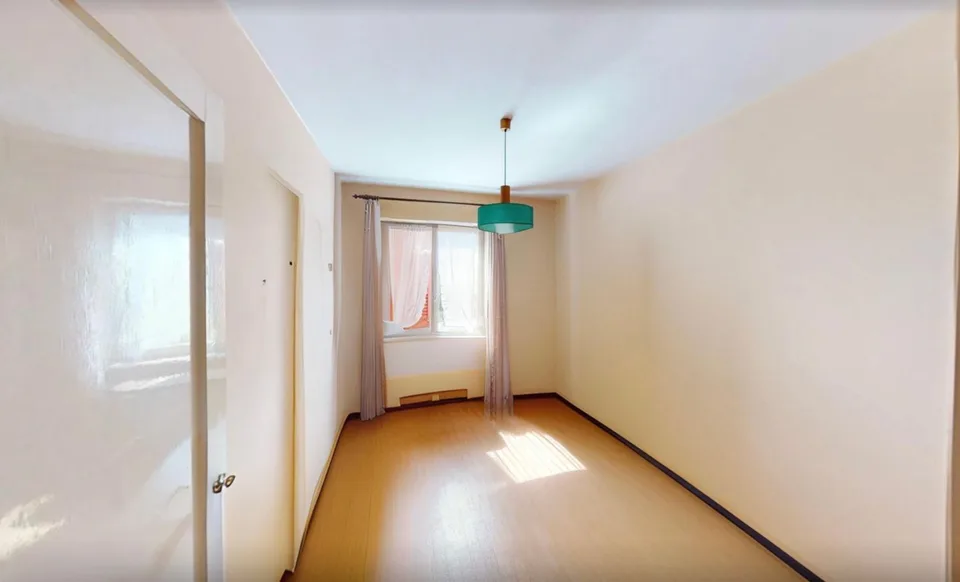 Zentrales Mehrfamilienhaus in Minusio mit Seesicht und Ausbaupotenzial – Foto 11 von 28
