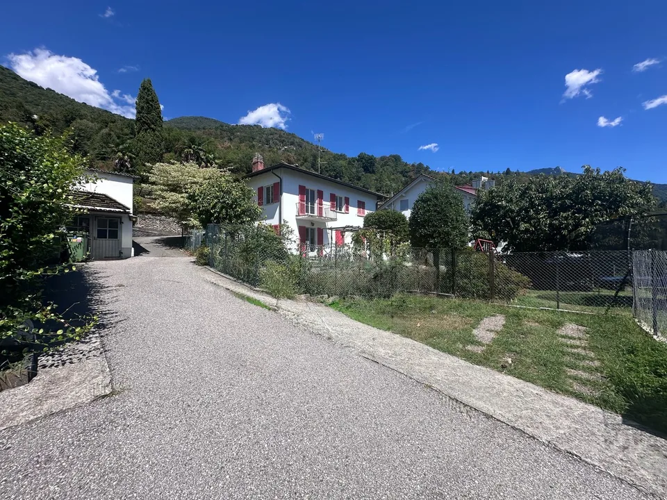 Zentrales Mehrfamilienhaus in Minusio mit Seesicht und Ausbaupotenzial – Foto 18 von 28