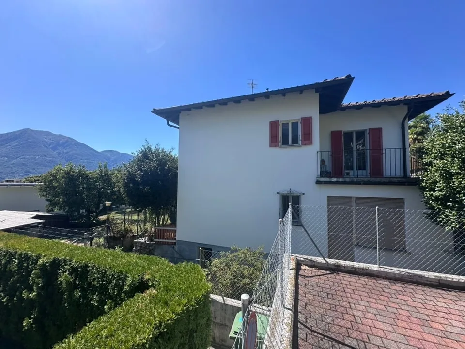 Zentrales Mehrfamilienhaus in Minusio mit Seesicht und Ausbaupotenzial – Foto 17 von 28