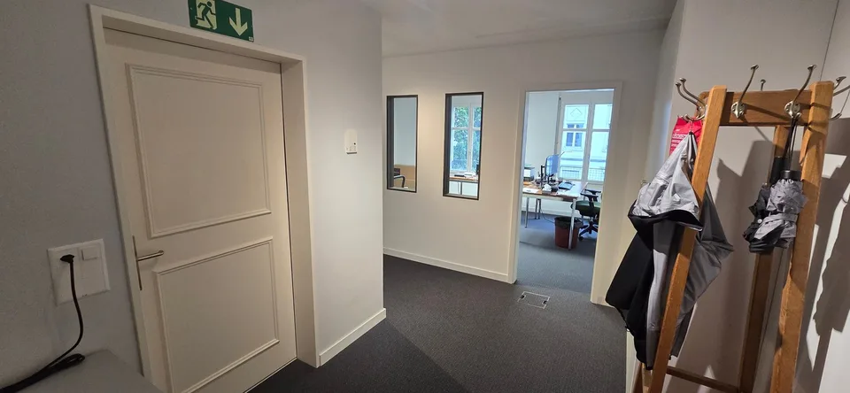 Bureau lumineux à Dübendorf – photo 2 sur 7