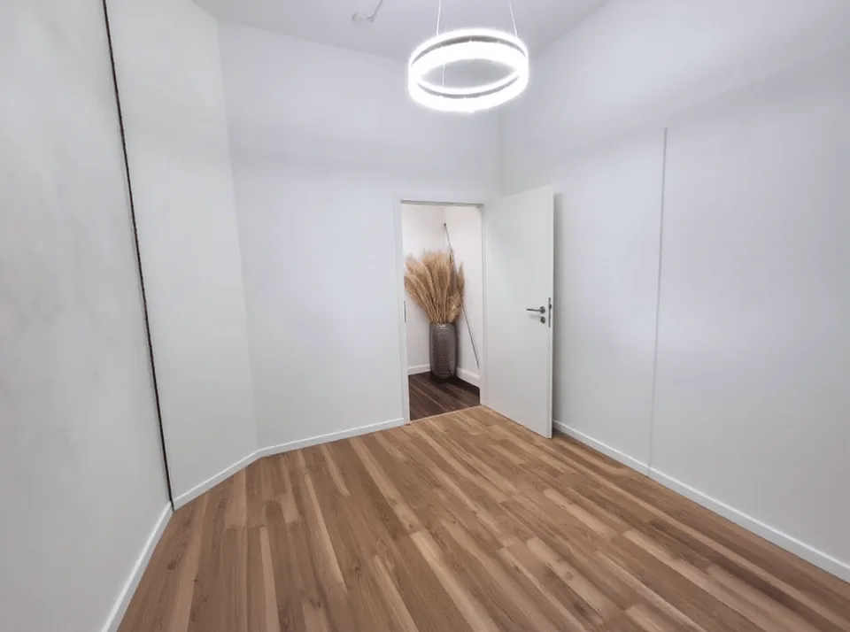 Espace commercial - studio pour usage commercial – photo 2 sur 2
