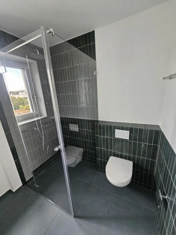Modernes 5.5-Zimmer-Reihenhaus mit Garten in Ettingen - Erstbezug – Foto 4 von 10