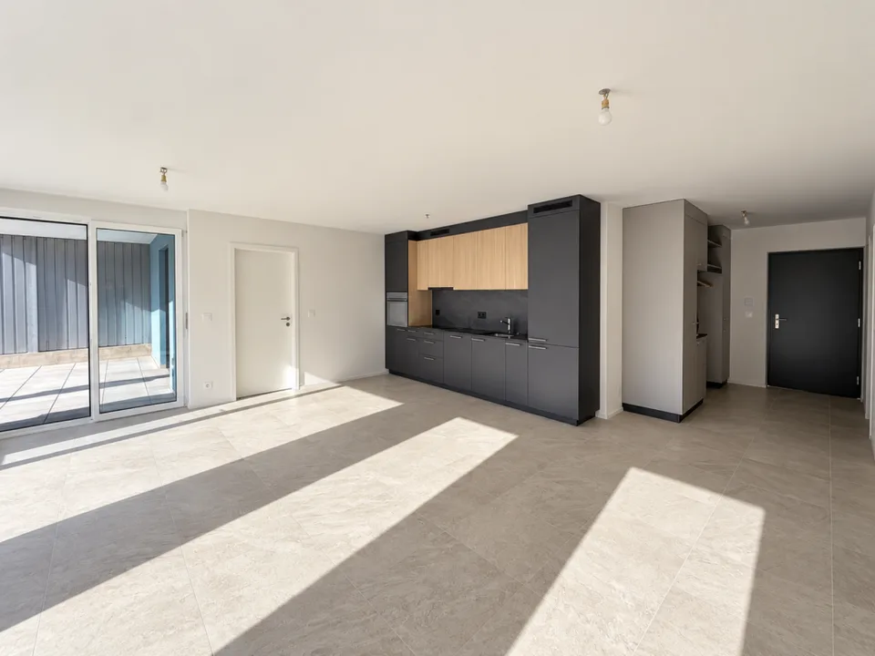 Villeret, meraviglioso appartamento di 3.5 locali con giardino privato e garage – foto 2 di 10