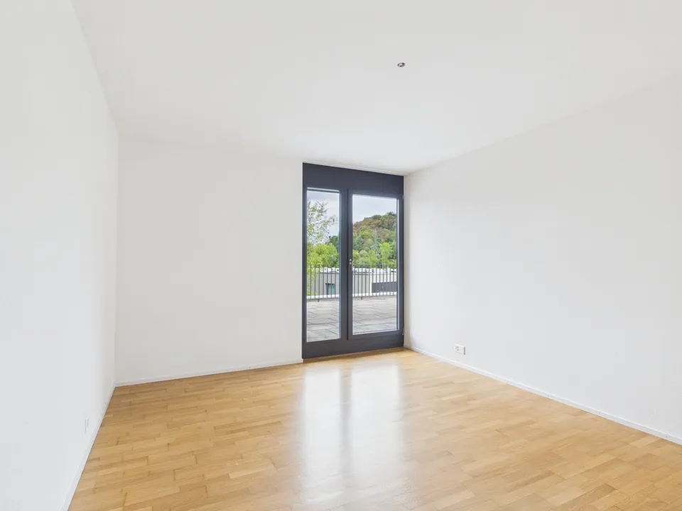 Appartement en attique de 2,5 pièces avec terrasse spacieuse – photo 8 sur 10