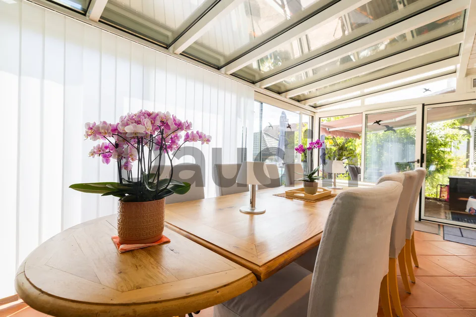 Semi-detached house with 5.5 rooms in a green setting – photo 3 of 10