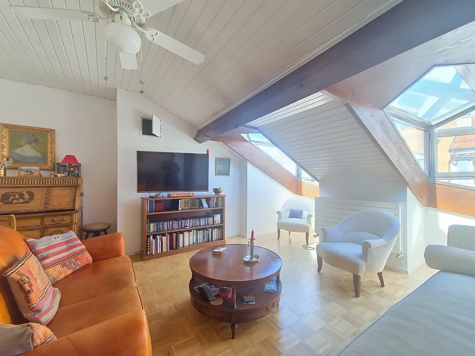 4 Zimmer Attikawohnung in Rolle – Foto 10 von 11