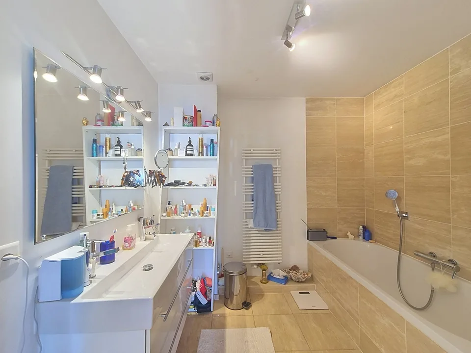 4 Zimmer Attikawohnung in Rolle – Foto 7 von 11