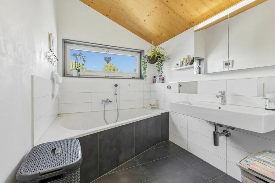 Casa unifamiliare moderna e familiare di 5,5 locali – foto 8 di 13