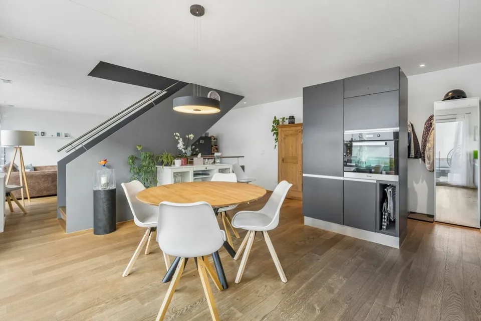 Casa unifamiliare moderna e familiare di 5,5 locali – foto 4 di 13