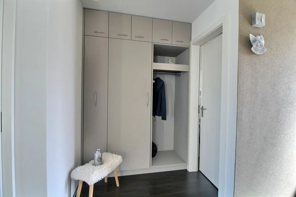 Bellissima metà di una casa bifamiliare, oltre 180 m2 di superficie abitabile – foto 6 di 13
