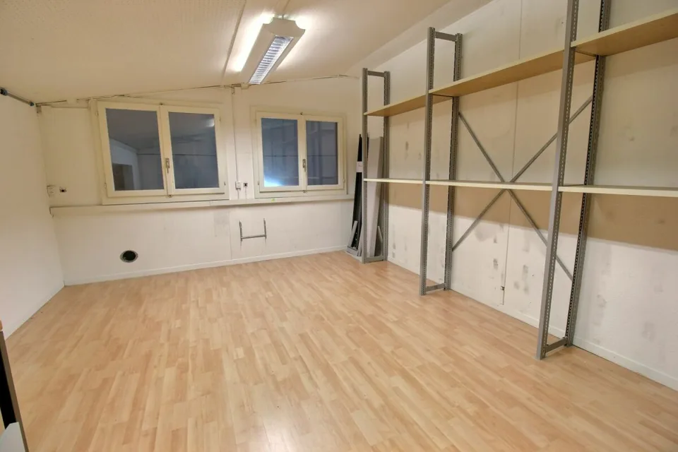 Gewerblicher Raum – Foto 23 von 30