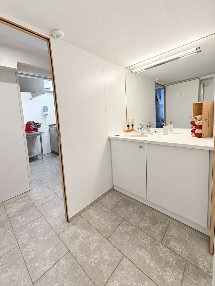 Espace commercial charmant dans la vieille ville d'Olten – photo 11 sur 13