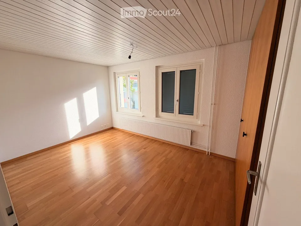 Wohnung in ruhiger und zentraler Lage in Schönbühl (1. OG) – Foto 5 von 5