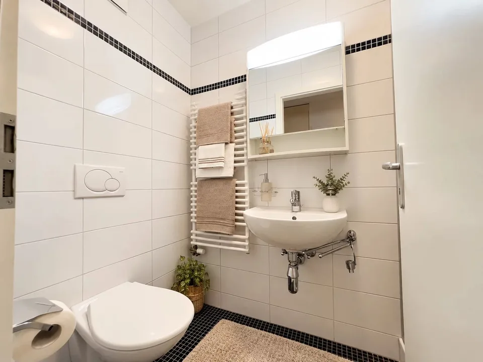 Appartement 5,5 pièces entièrement meublé à deux pas du lac – photo 4 sur 6