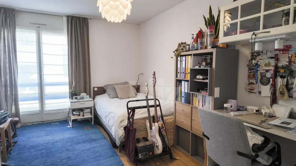 Schönes Reihenhaus mit Halbetagen und Garten – Foto 5 von 13