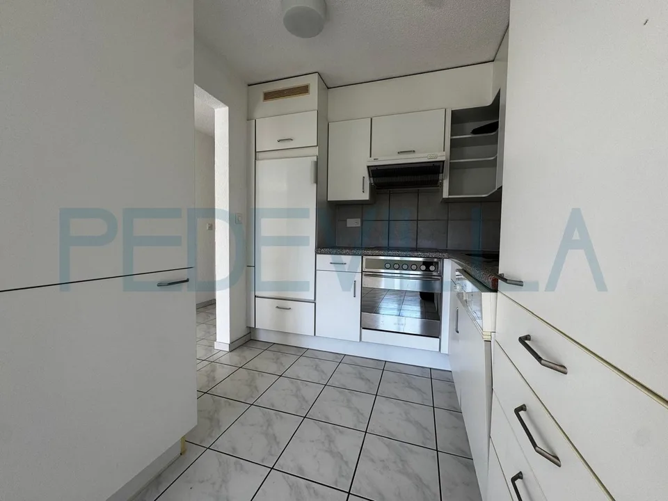Zu vermieten - Helle 3.5-Zi-Wohnung in Pieterlen – Foto 2 von 10