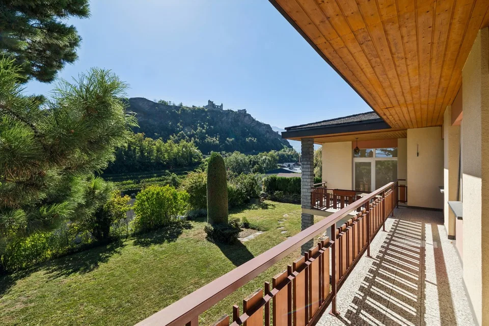 Proprietà magnifica con vista sul Castello di Tourbillon – foto 11 di 13