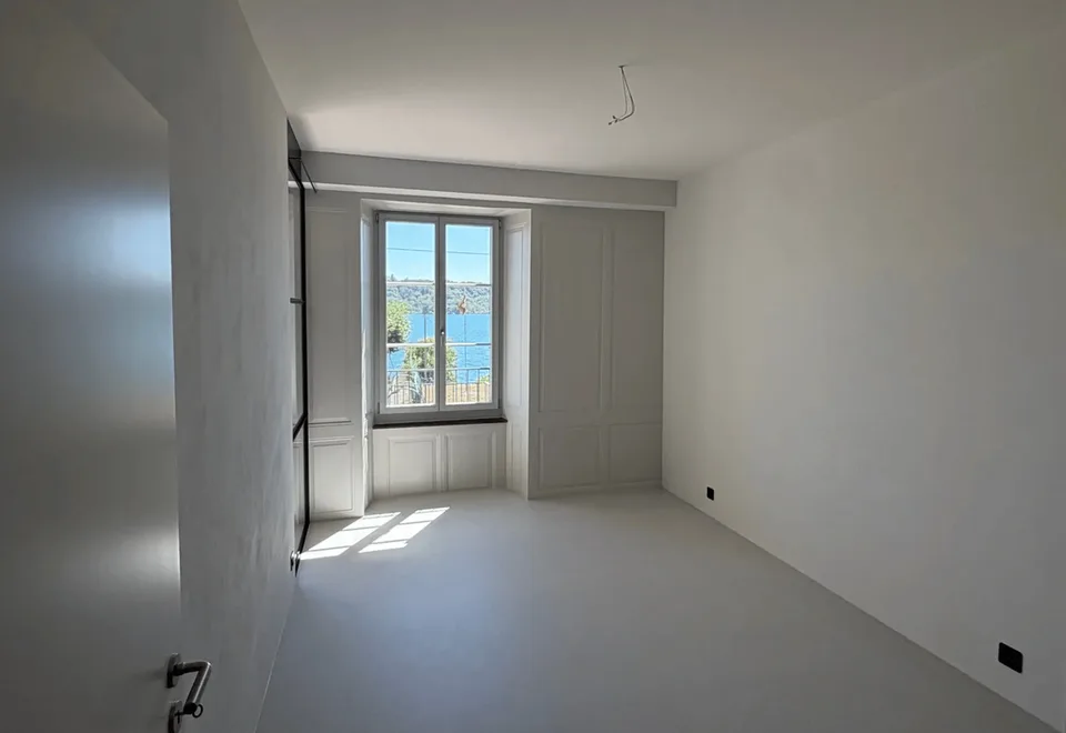 Renovierte Altbauwohnung - 1. Obergeschoss mit Balkon - 4.5-Zimmer mit Seeblick – Foto 7 von 11