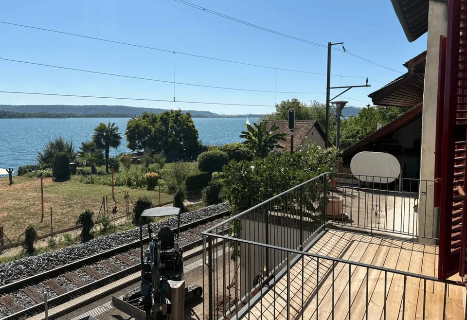 Renovierte Altbauwohnung - 2. Obergeschoss mit Sitzplatz im Garten - 4.5-Zimmer mit Seeblick – Foto 11 von 11