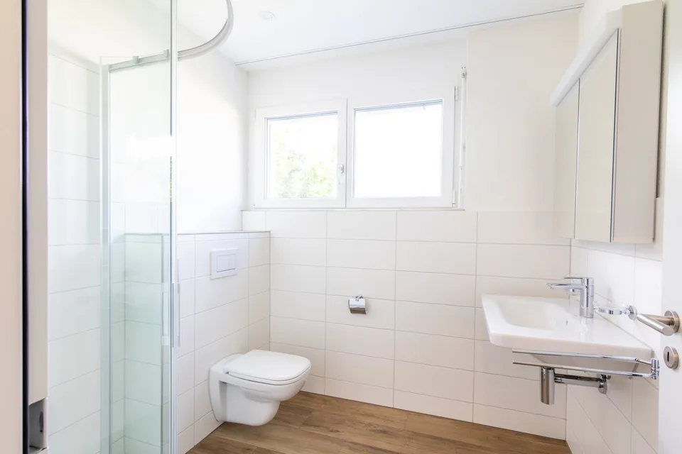 Appartement moderne 2.5 pièces au 1er étage avec balcon, Staffelbach – photo 10 sur 12
