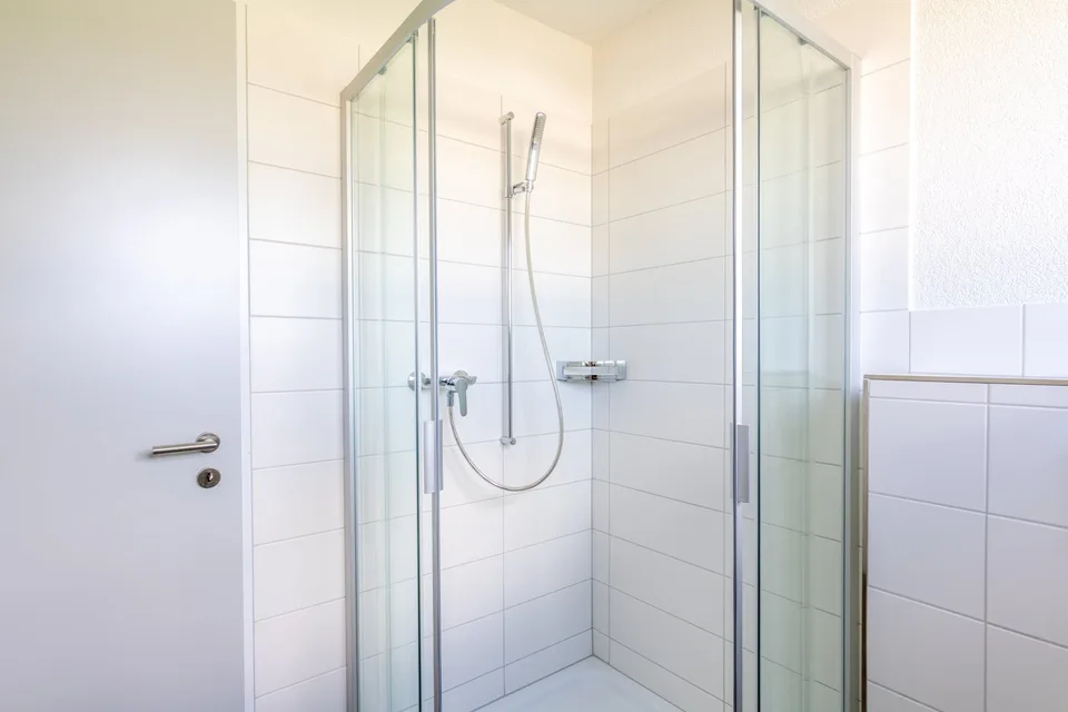 Appartement moderne 2.5 pièces au 1er étage avec balcon, Staffelbach – photo 11 sur 12