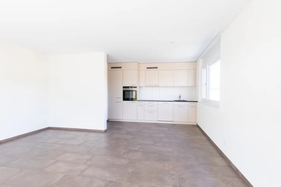 Appartement moderne 2.5 pièces au 1er étage avec balcon, Staffelbach – photo 6 sur 12