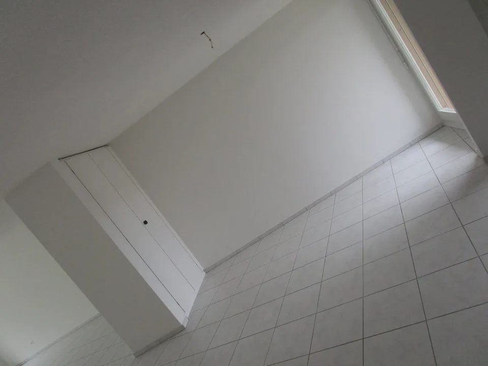 3.5-room apartment with two balconies – photo 3 of 12