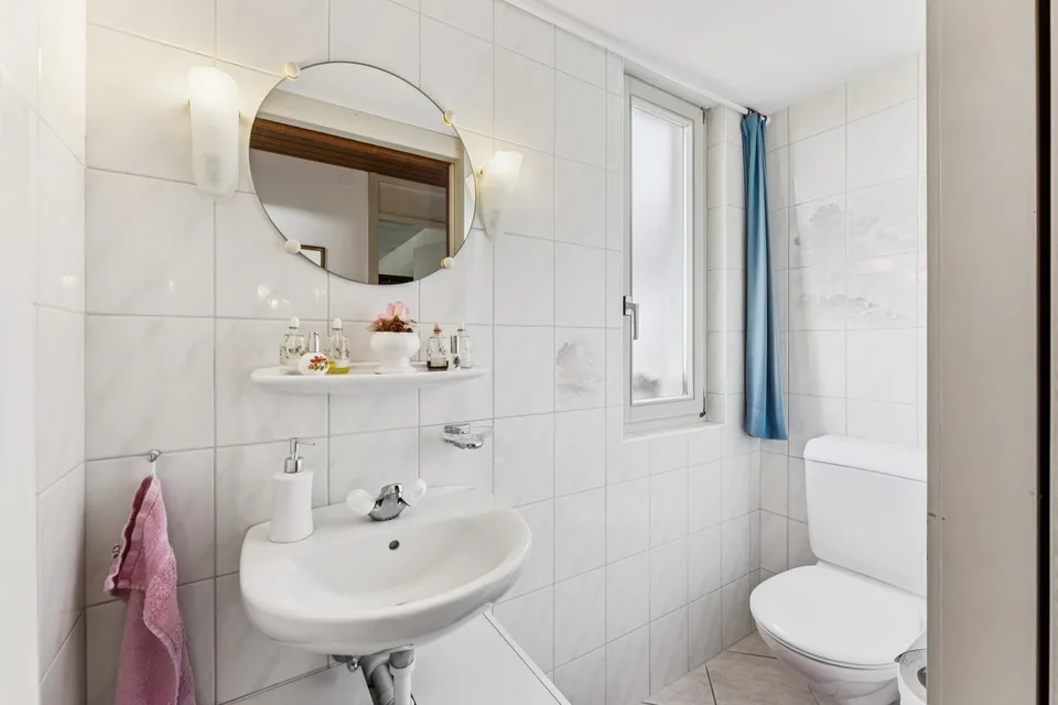 Bella casa con due appartamenti e giardino – foto 10 di 13