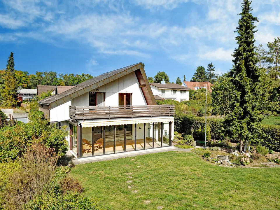 Una casa nel verde con vista panoramica – foto 2 di 9
