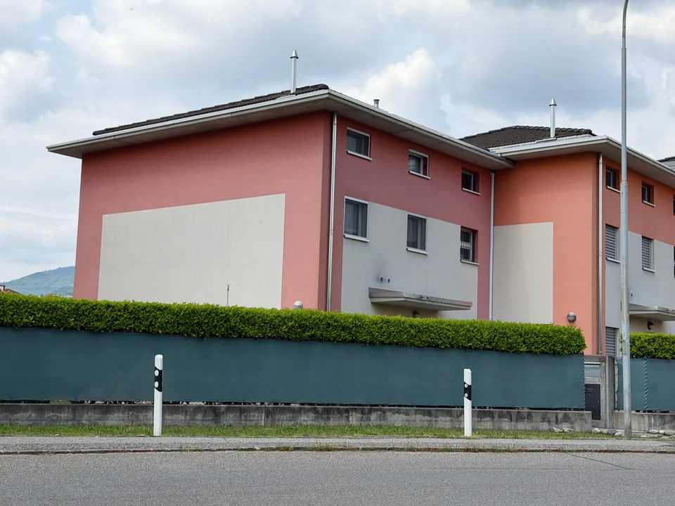 Großes Einfamilienhaus 4.5 mit Garten in Genestrerio, Parkplätze inklusive – Foto 17 von 18