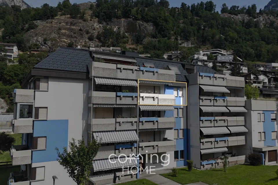 Renovierte 2.5 Zimmerwohnung in Naters mit sonnigem Balkon und Bergsicht – Foto 10 von 13