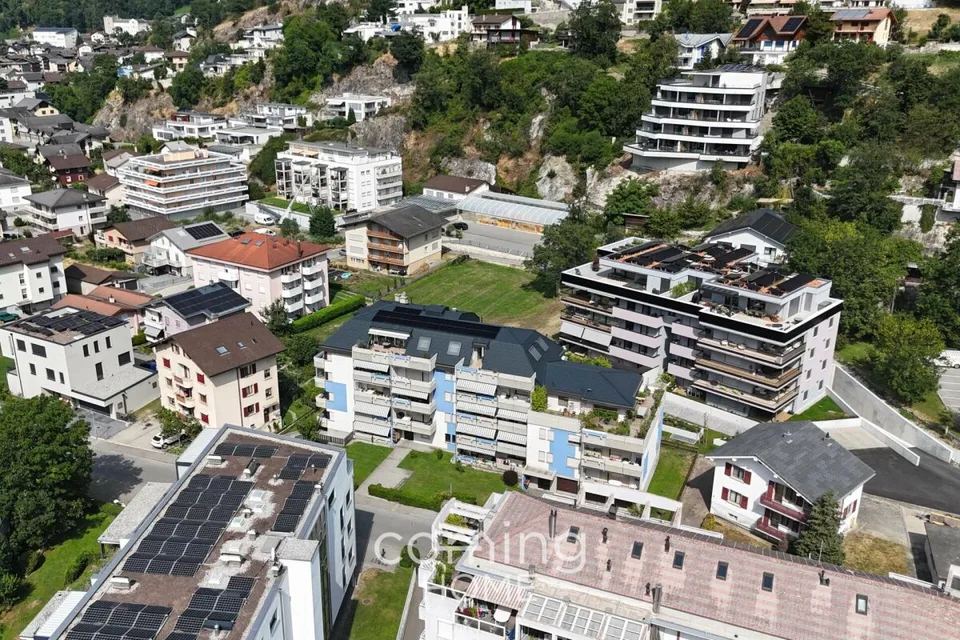 Renovierte 2.5 Zimmerwohnung in Naters mit sonnigem Balkon und Bergsicht – Foto 12 von 13