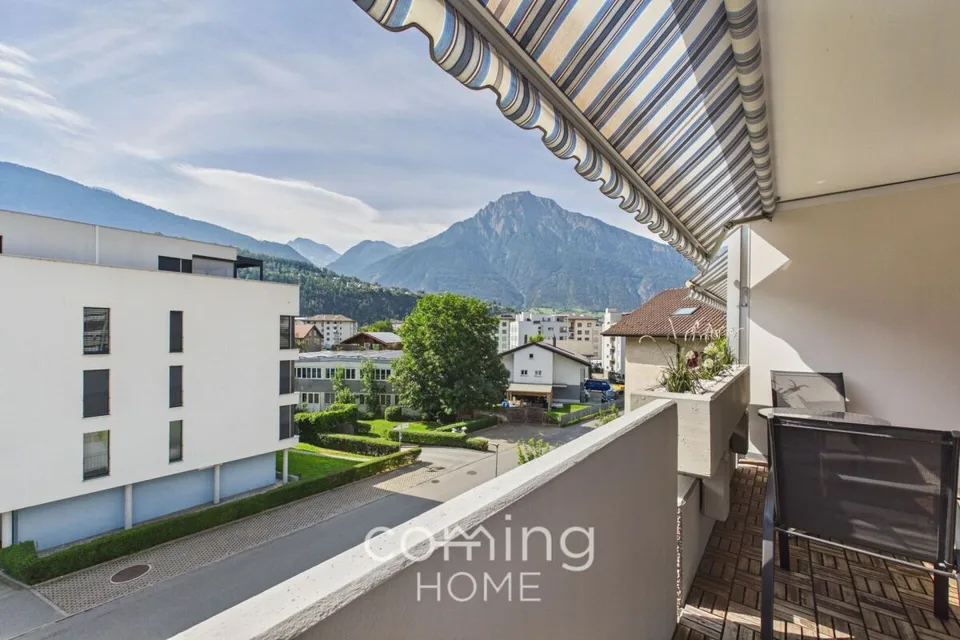 Renovierte 2.5 Zimmerwohnung in Naters mit sonnigem Balkon und Bergsicht – Foto 9 von 13