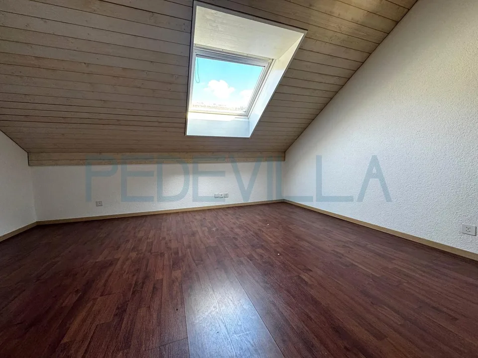 Zu vermieten ? Schöne 2,5-Zimmer-Wohnung im 4. Stock – Foto 4 von 9