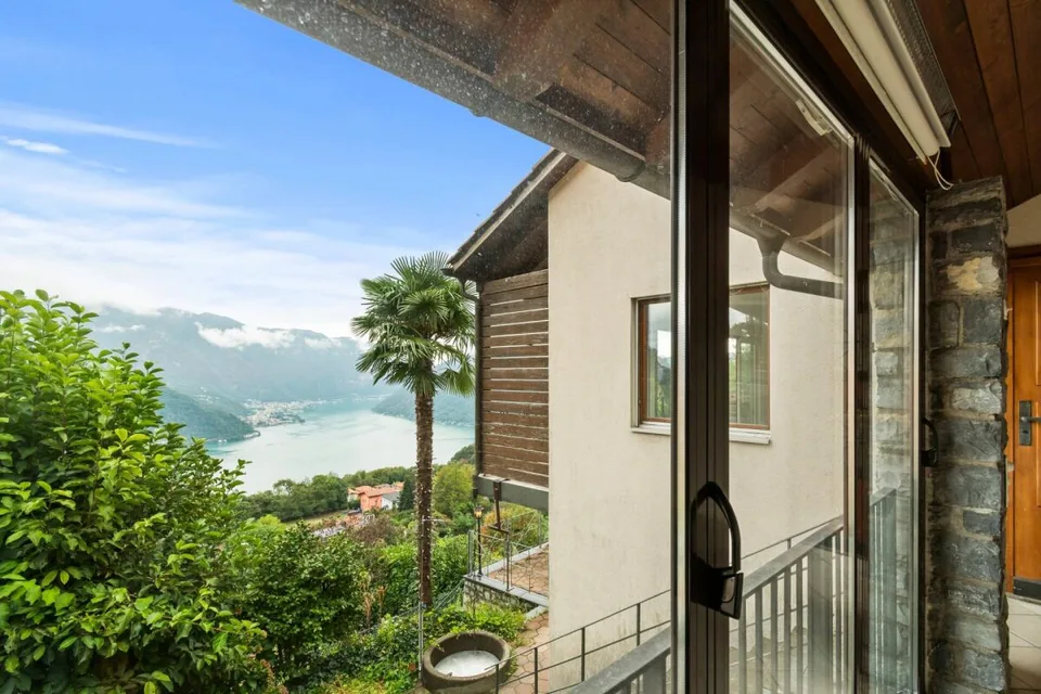 Carona - Una casa di charme con vista lago, terrazza panoramica e un dettaglio che fa la differenza – foto 13 di 17