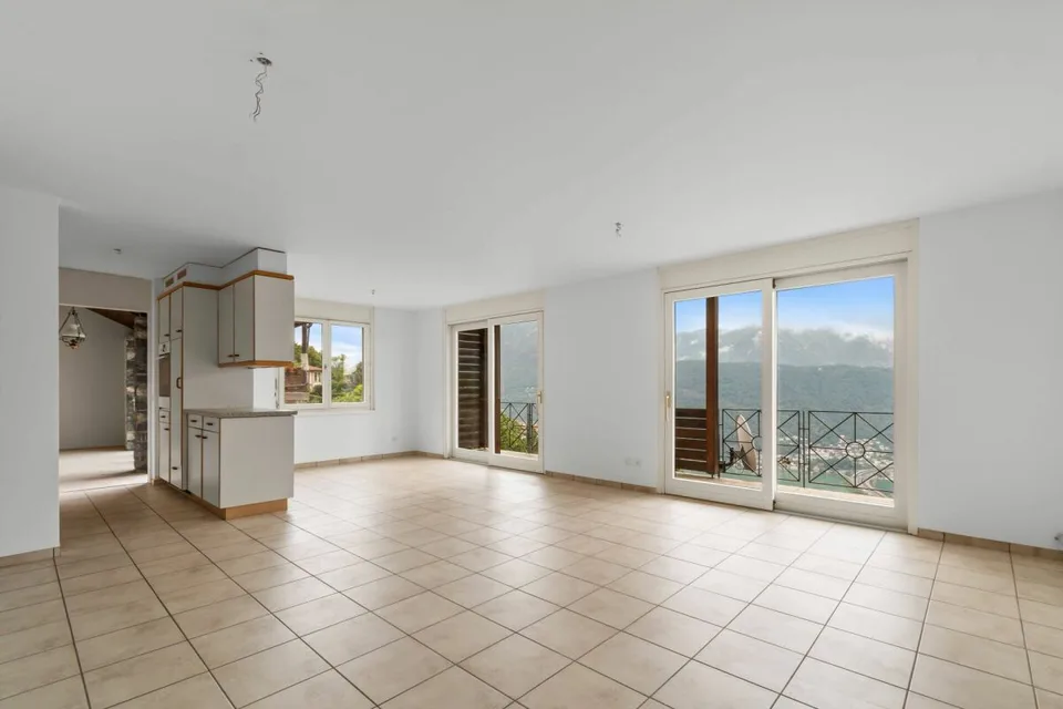Carona - Una casa di charme con vista lago, terrazza panoramica e un dettaglio che fa la differenza – foto 5 di 17