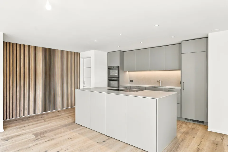 Appartamento attico esclusivo, di nuova costruzione, 3 locali a Oberägeri – foto 10 di 13