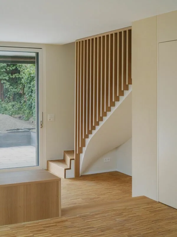 Modernes Wohnen mit Galerie, Garten und eigener Tiefgarage (Mittelhaus) – Foto 4 von 7