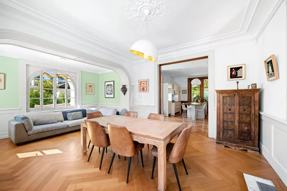 Elégante Maison de maître rénovée au coeur de Chêne-Bougeries – photo 3 sur 13