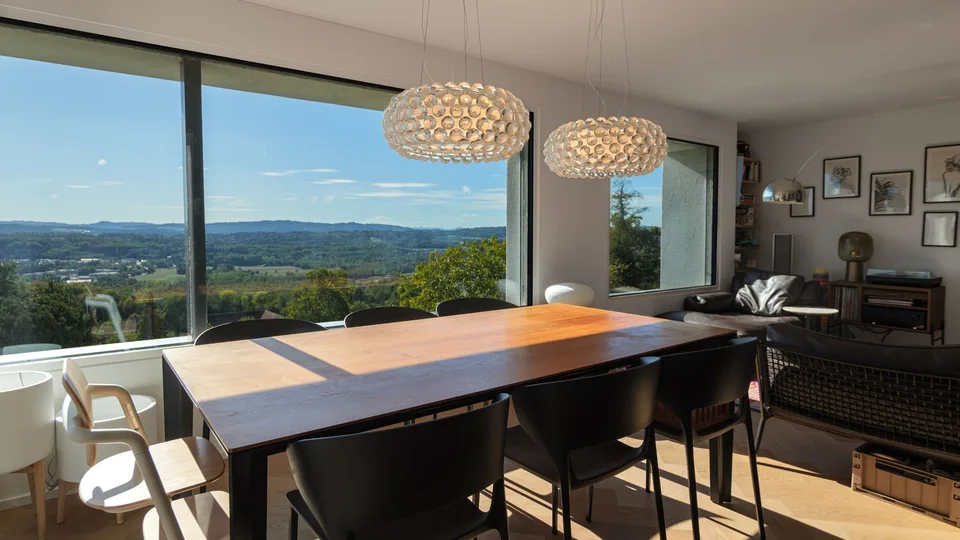4.5-Zimmer-Haus mit grandioser Aussicht in Widen – Foto 3 von 10