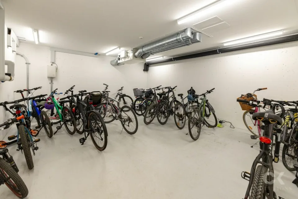Appartamento di giardino esclusivo in una posizione ottimale a Bottmingen! – foto 25 di 25