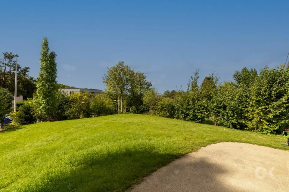 Appartamento di giardino esclusivo in una posizione ottimale a Bottmingen! – foto 15 di 25