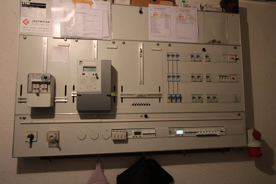 Propriété polyvalente et très spacieuse avec charme et potentiel – photo 14 sur 17