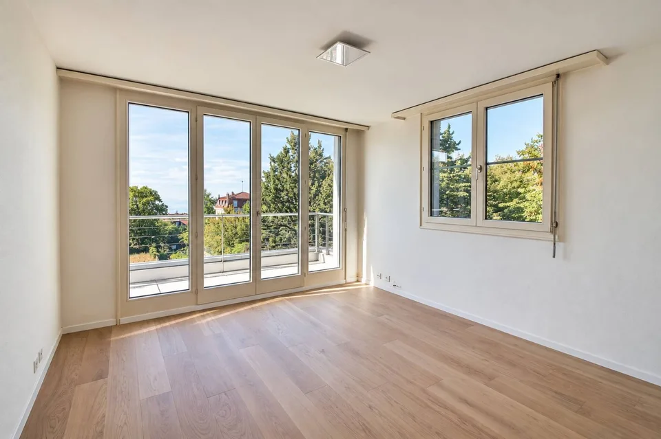 Geräumig und hell, 3.5 Zimmer mit freier Sicht in Lausanne – Foto 7 von 8