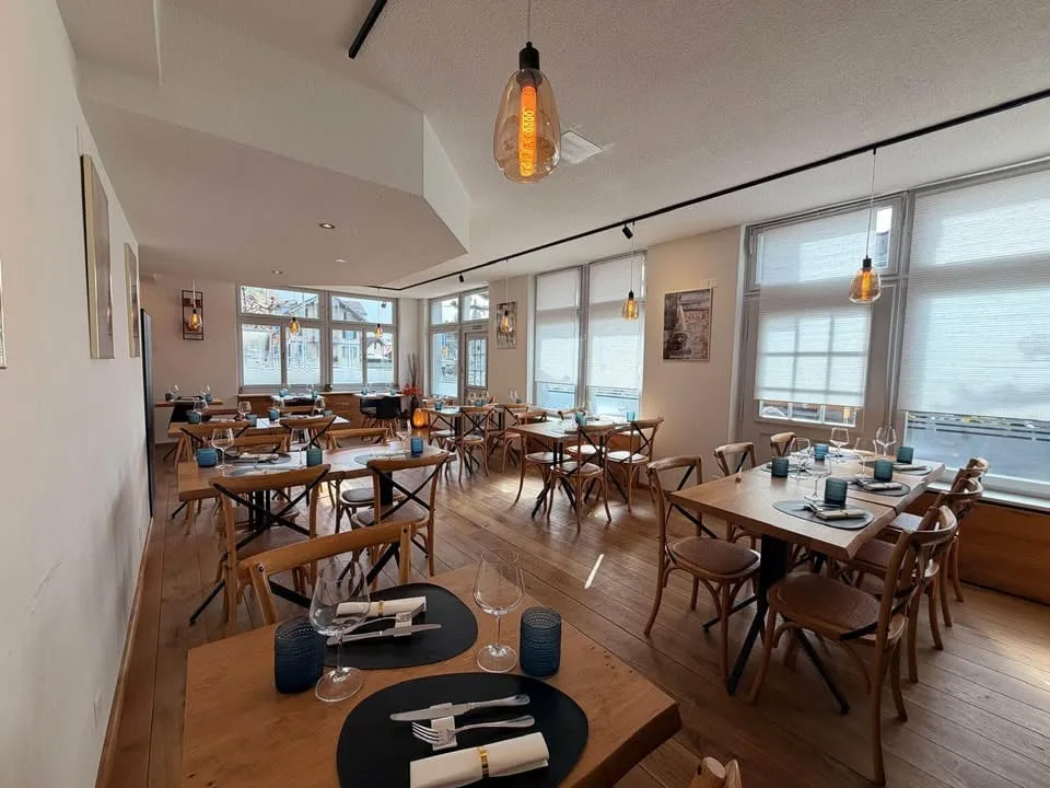 Ristorante con grande terrazza – vicino al lago di Thun – foto 5 di 10