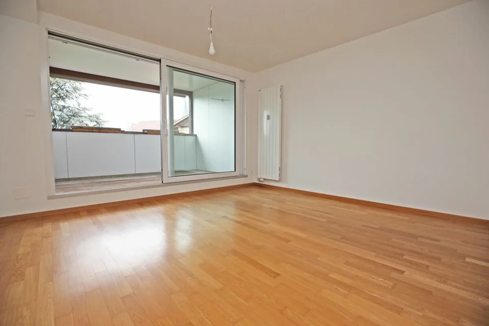 Spacious 3.5-room apartment near the train station – photo 4 of 9